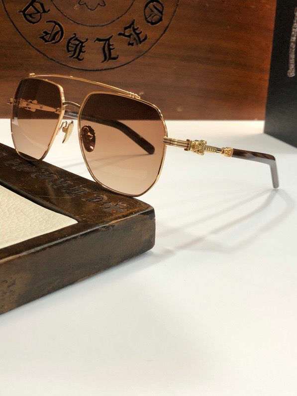 Picture of Chrome Hearts Sunglasses _SKUfw40605316fw